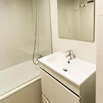 Apartament Guesth4u - Front *