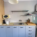 Guesth4u - Front Apartmán *