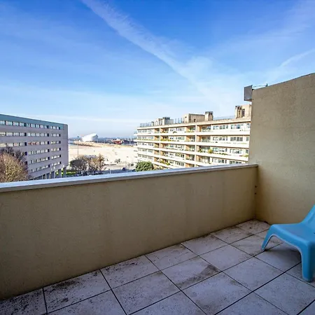 Guesth4u - Front *
